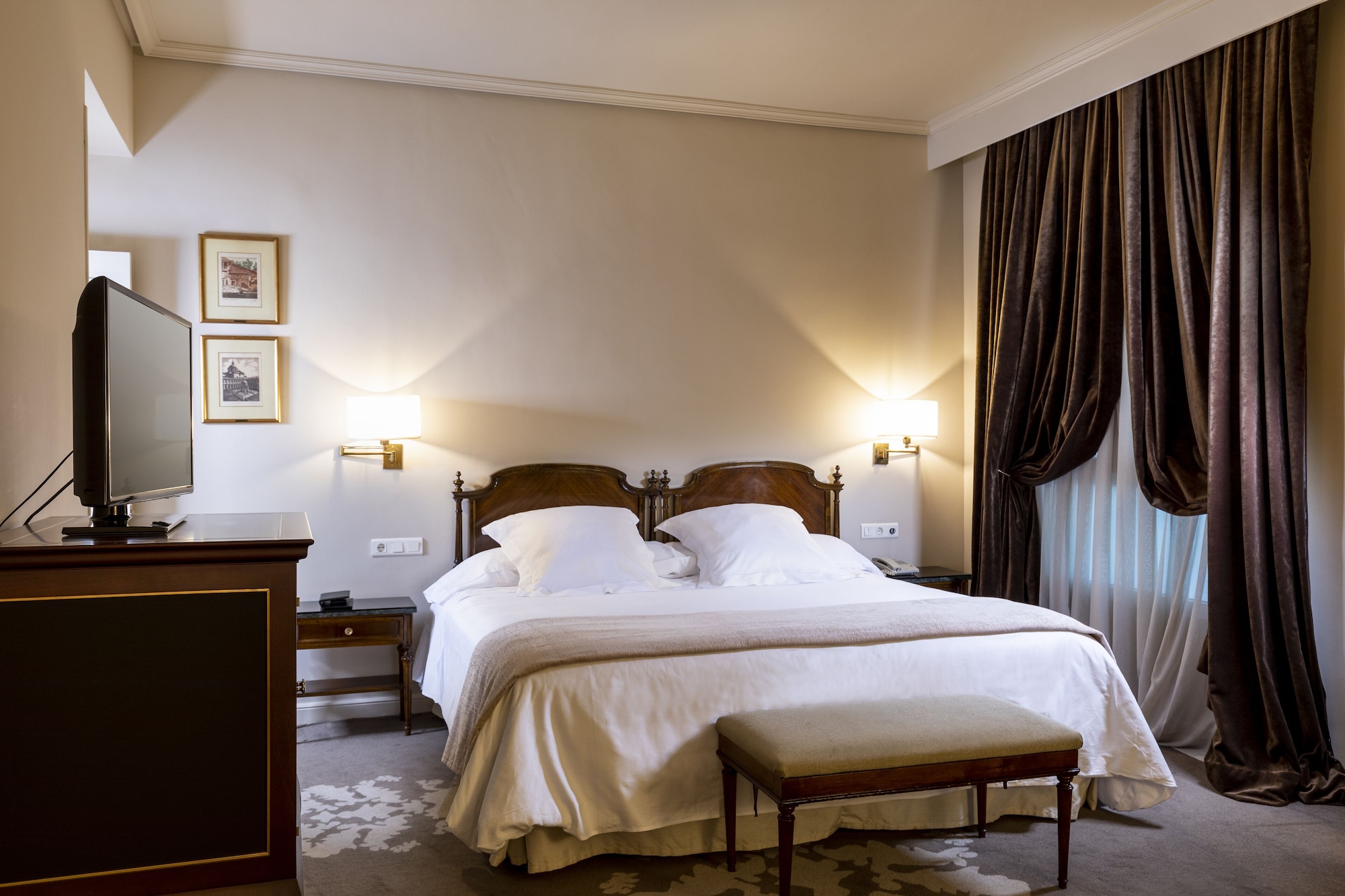 Room at Wellington Hotel Spa Madrid, MADRID