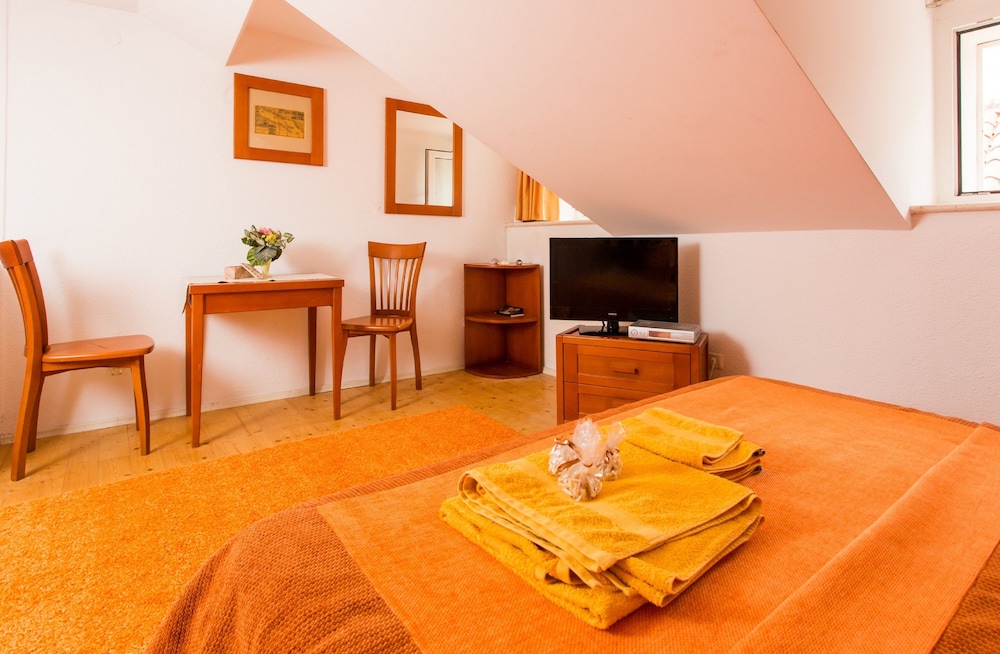 Apartments Ivana 18/63