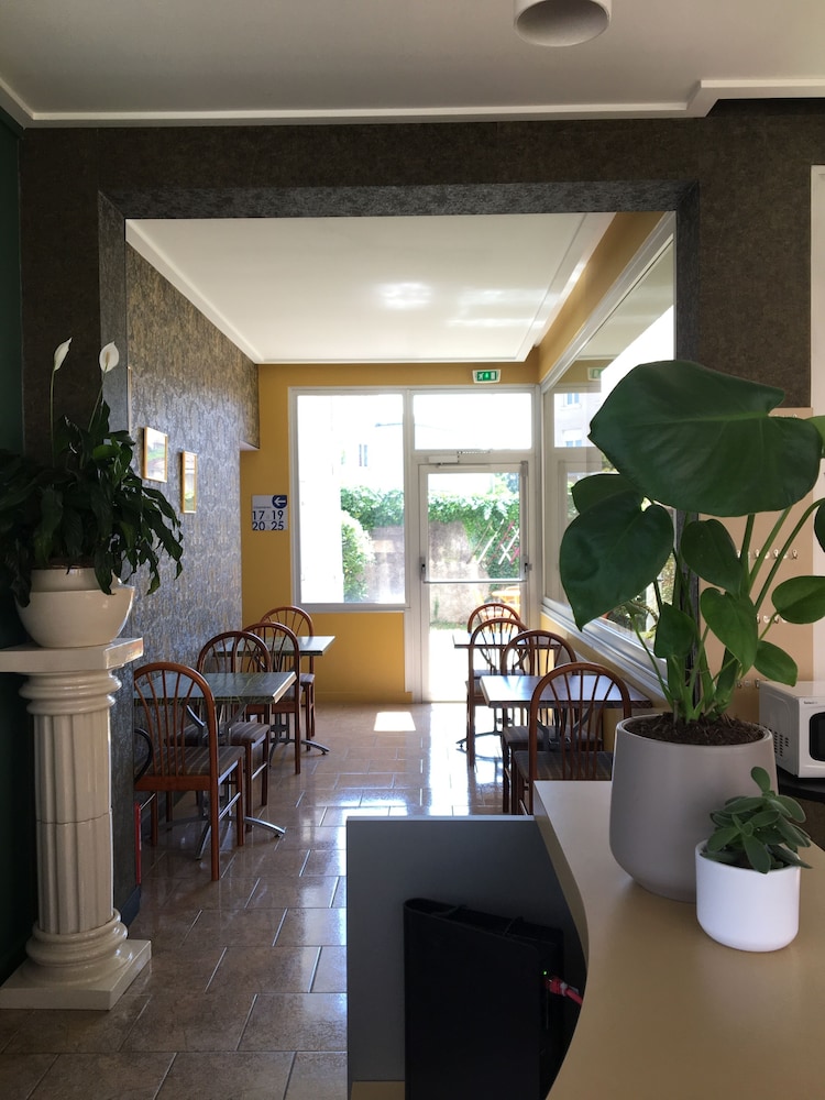 Hotel du Val de Saone 43/59