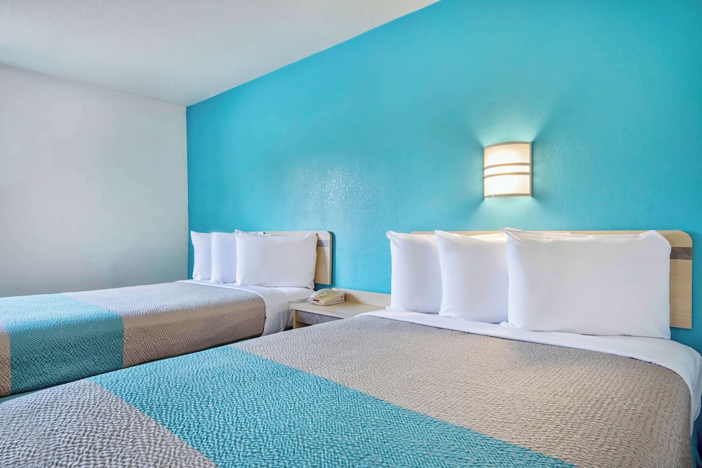 Motel6 Georgetown, KY - Lexington North 24/51