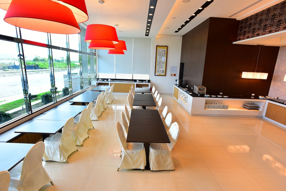 Naruwan Galaxy Place 25/30