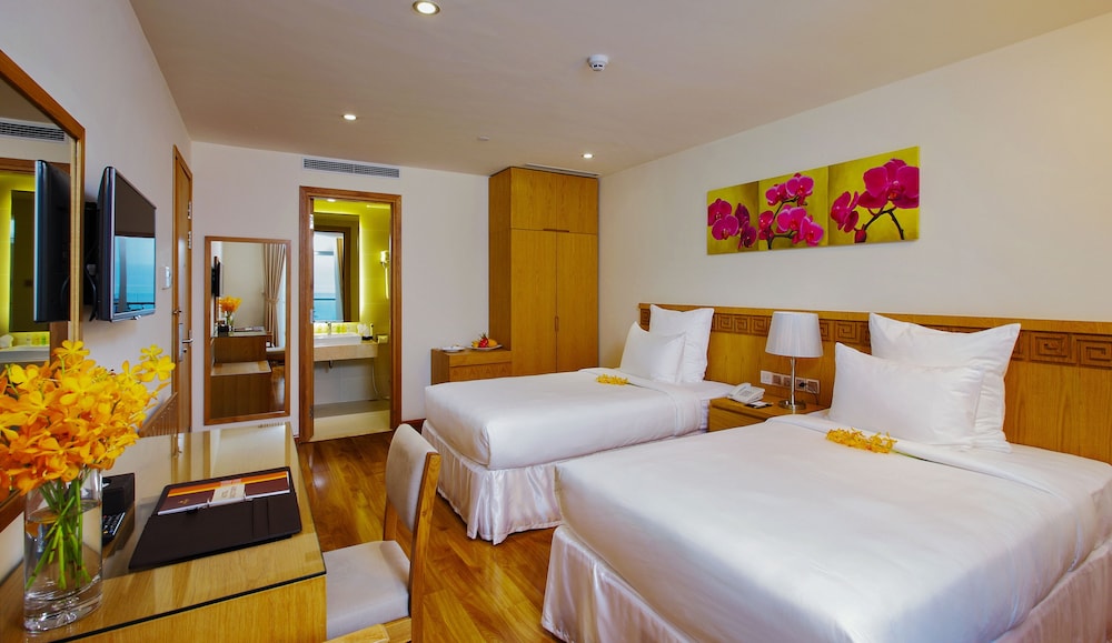 ROSAKA NHA TRANG HOTEL 37/78