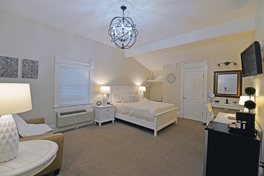Grant Street Inn 41/49