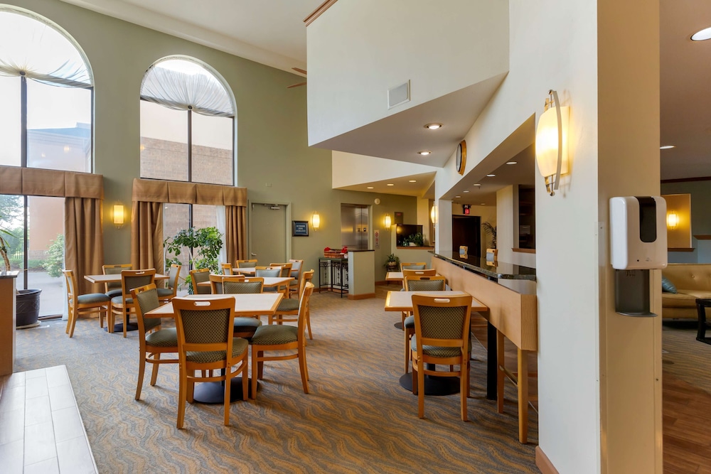 Best Western Davison Inn 33/43