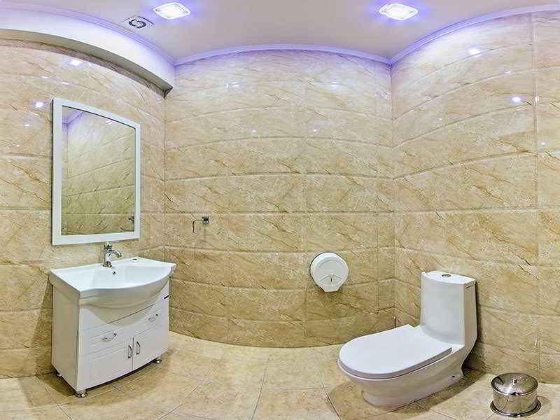 جناح، Plaza Hotel Bishkek 2/3