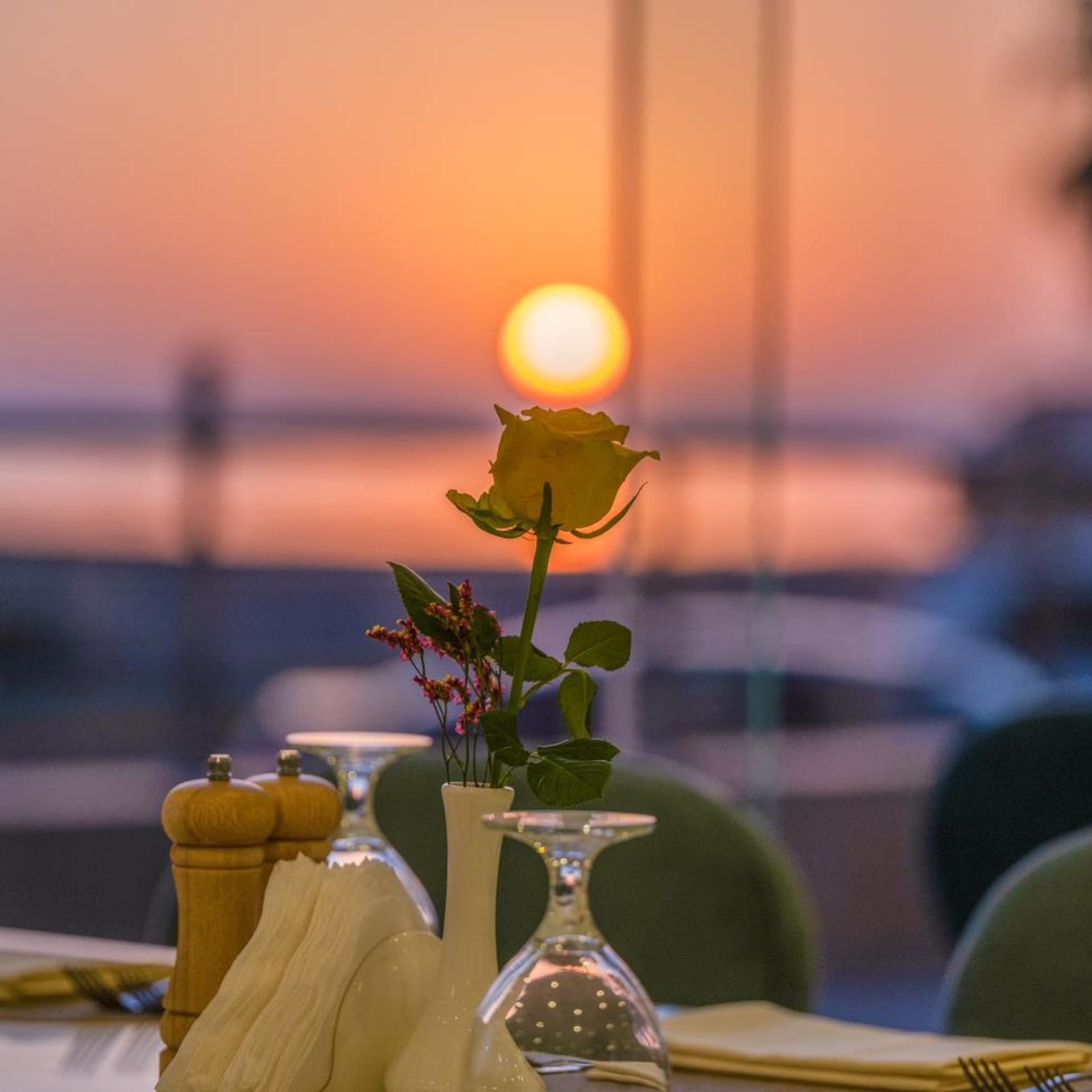 فندق نعمة الوجه(Neema Hotel Al Wajh) 16/43