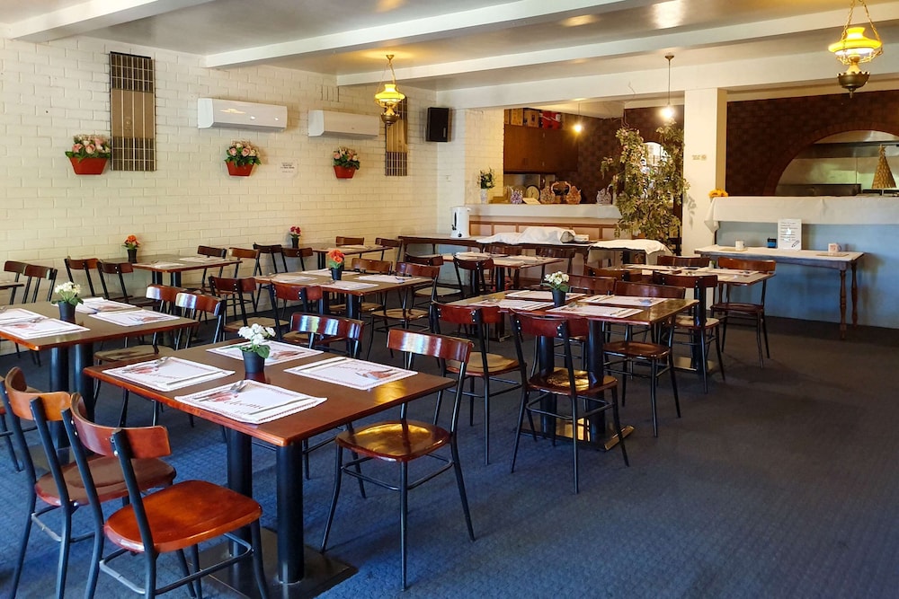 Econo Lodge Rivervale 36/60