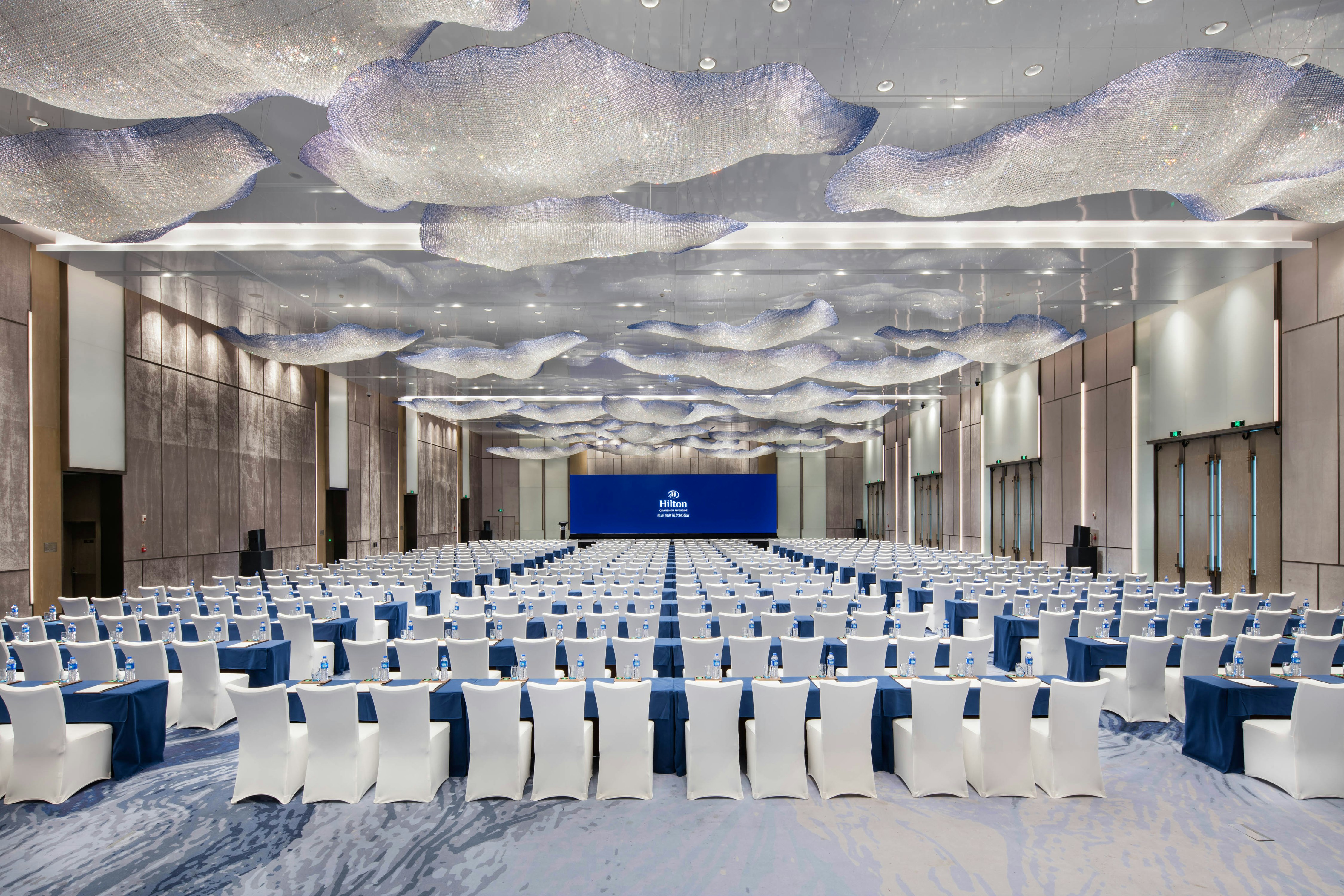Hilton Quanzhou Riverside 26/35