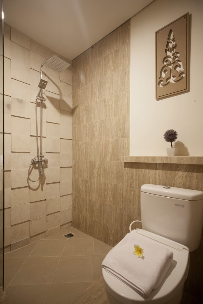 Arena Living Sanur 35/58