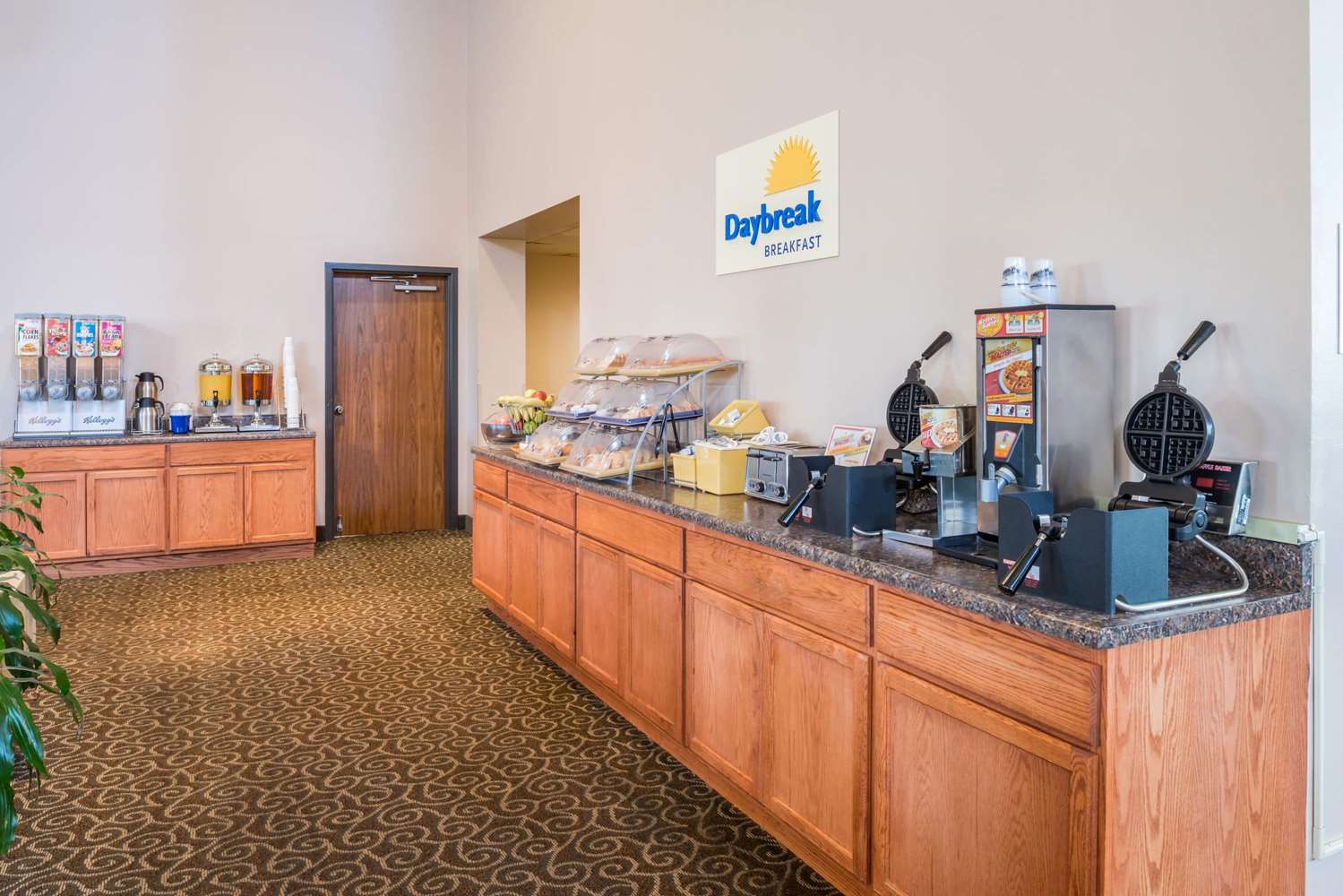 Days Inn By Wyndham Kirksville 3/12