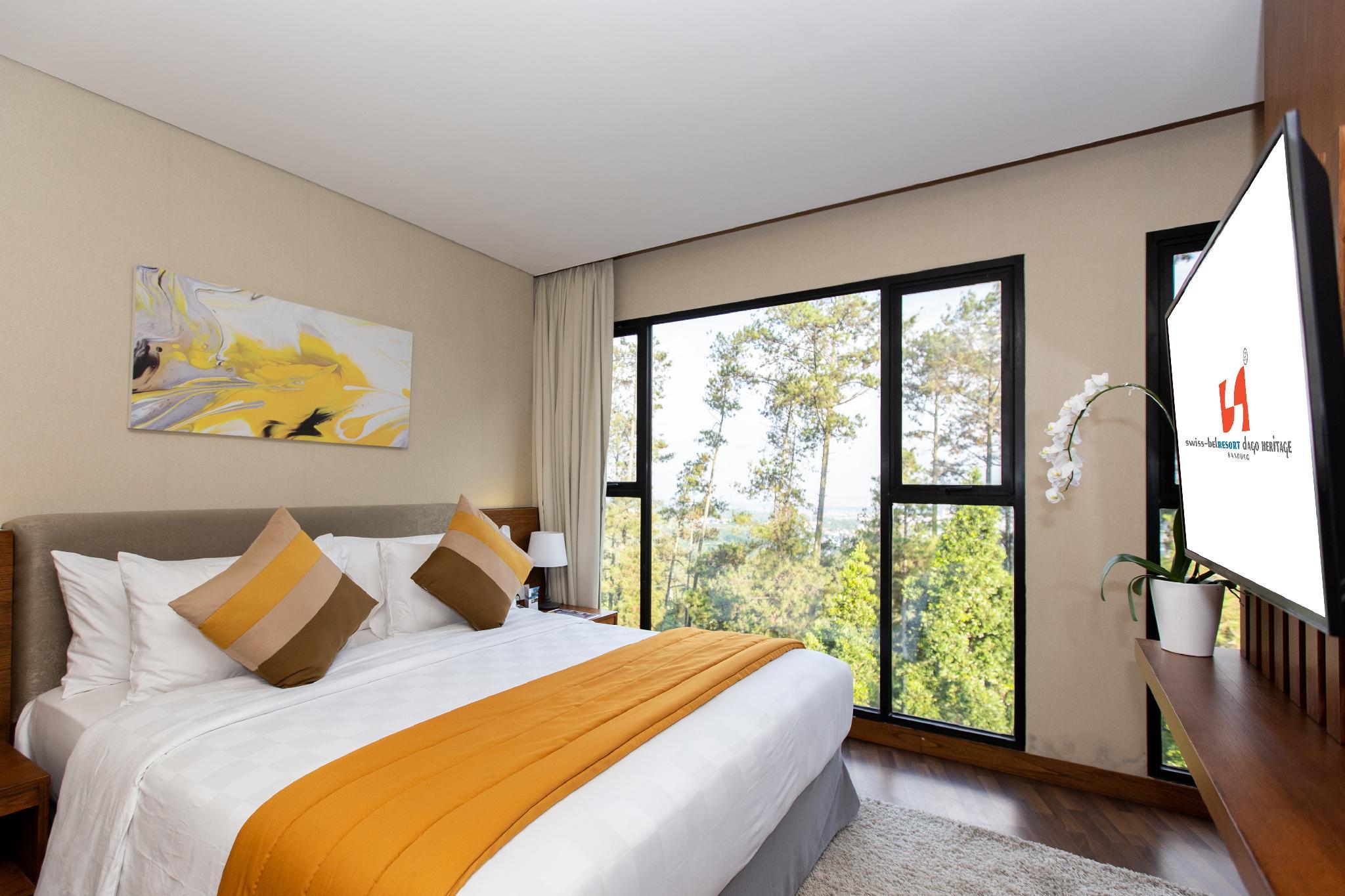 Dago, Suite, Queen Bed, Balcony