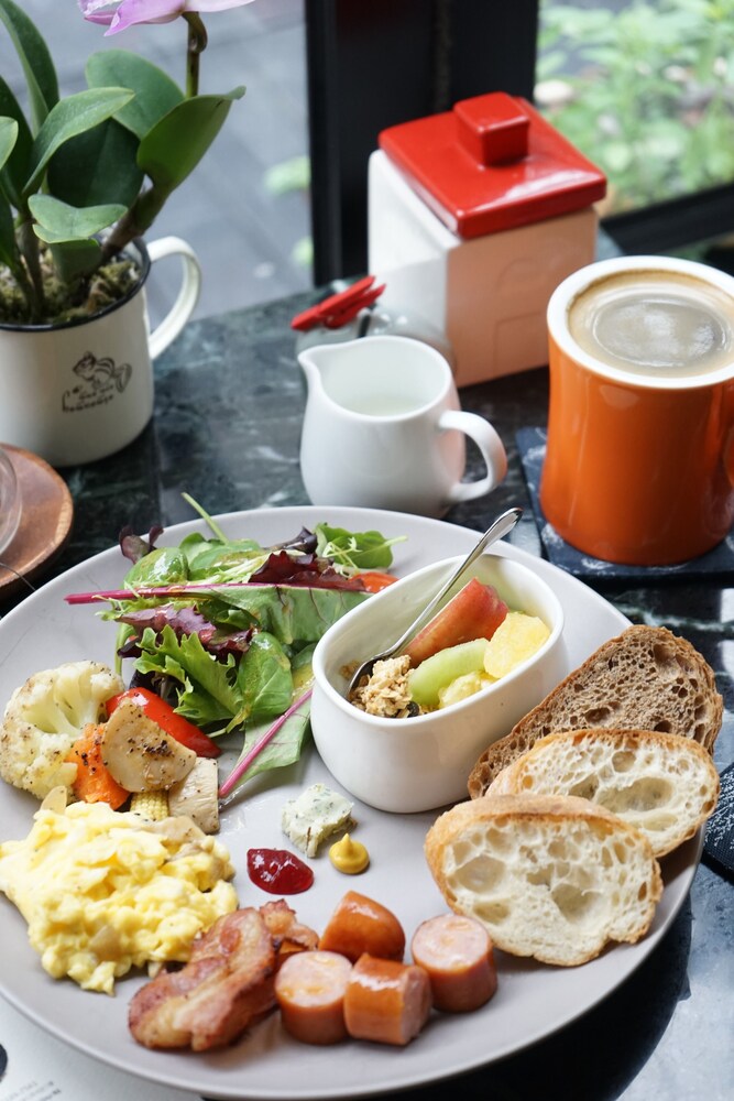 Nihao Cafe Hotel 54/67