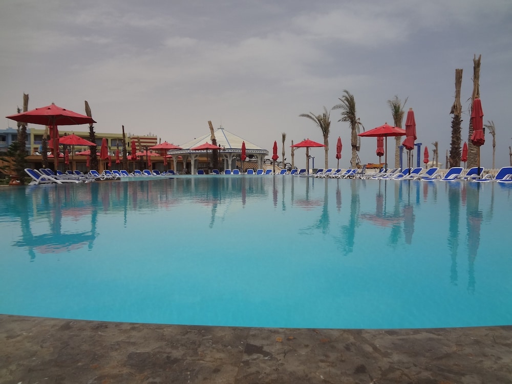 Porto Matrouh Beach Resort 62/66