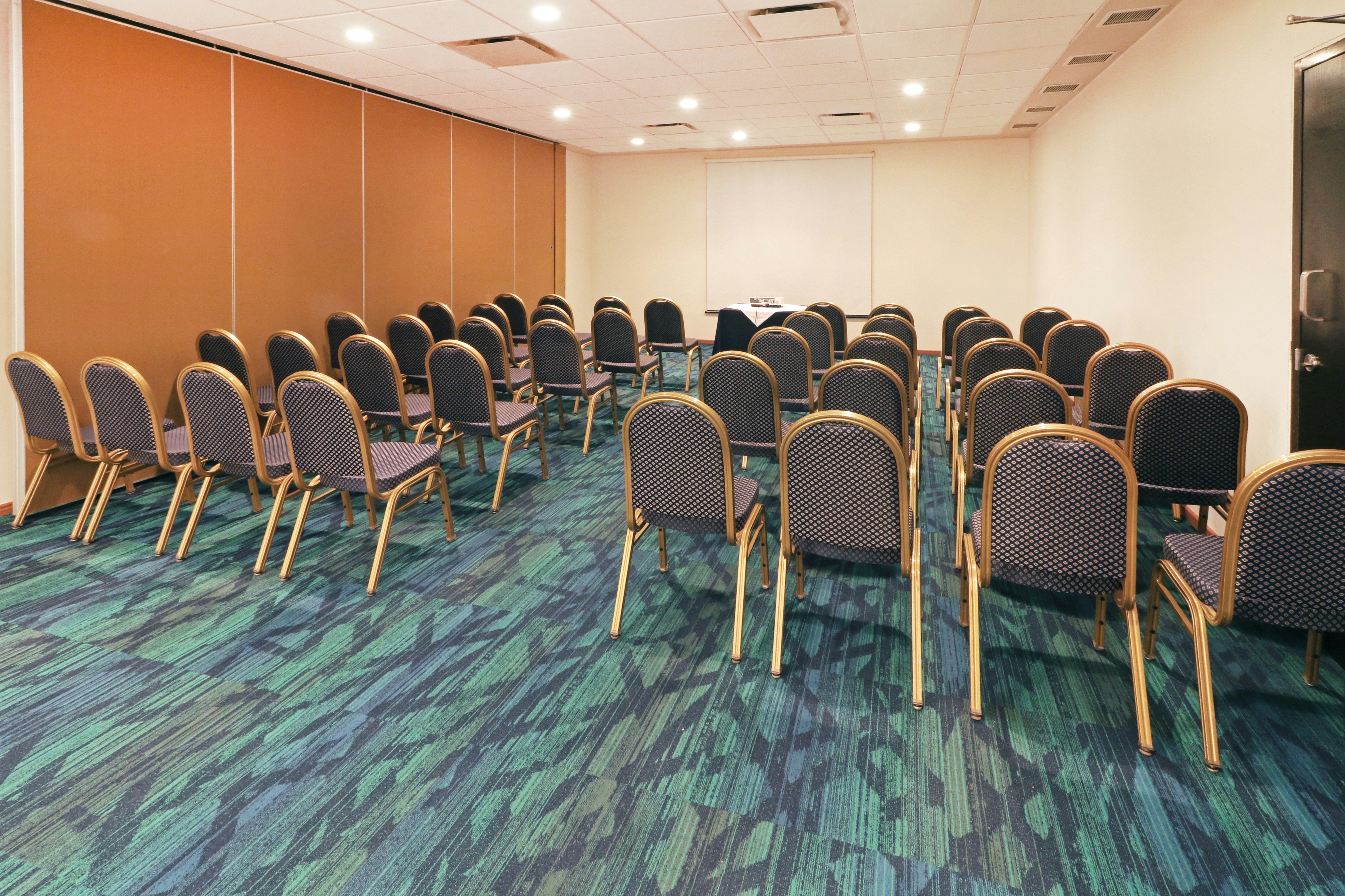 Holiday Inn Express Tuxpan 66/78