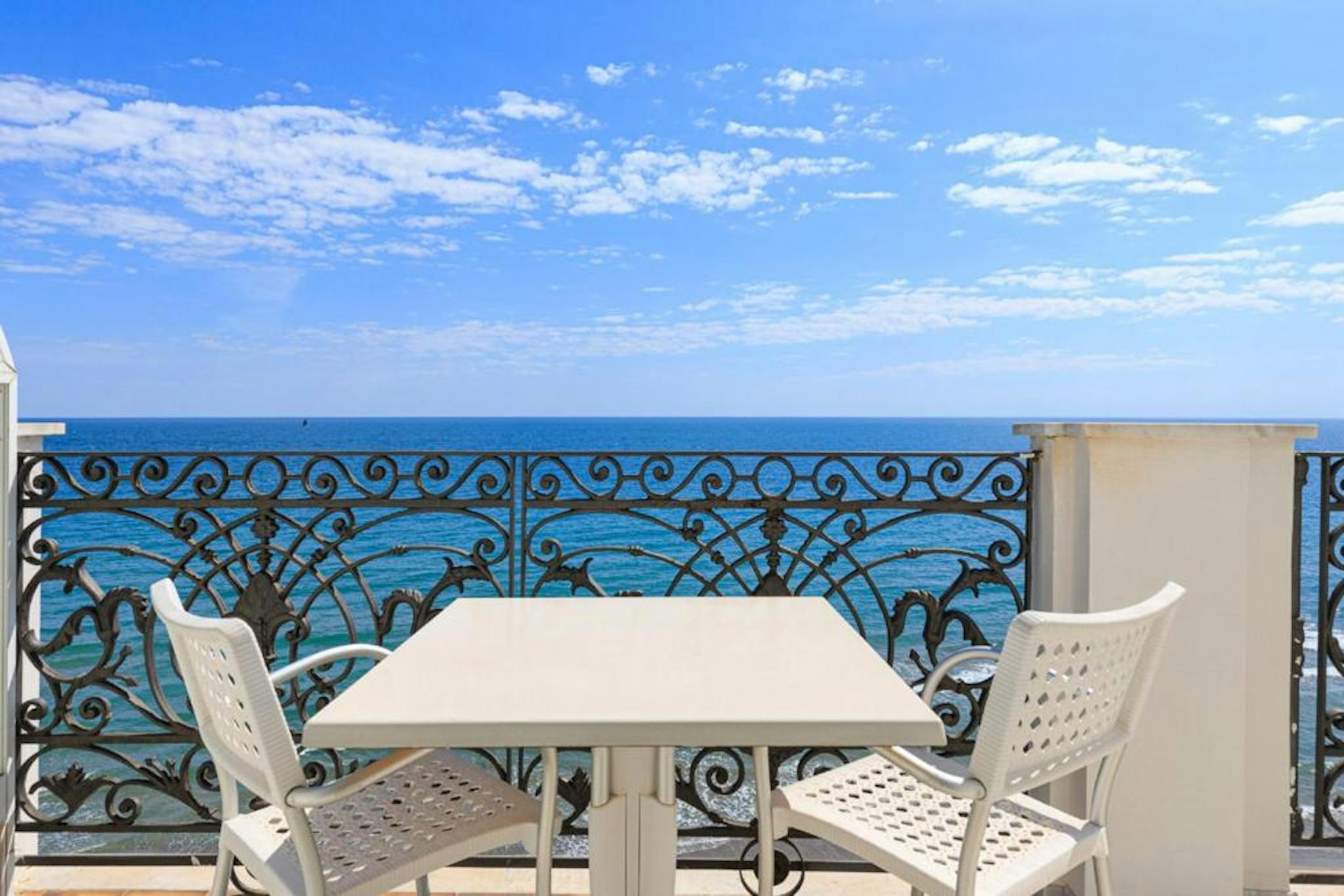 Grand Hotel Mediterranee 59/64