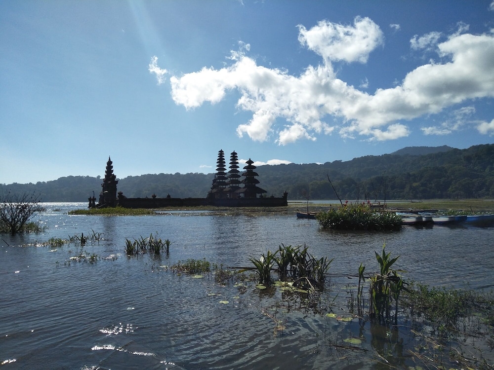 Sanak Retreat Bali 40/50