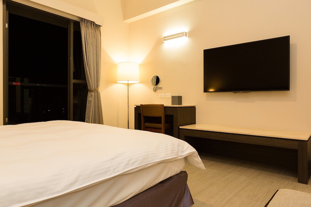 V-Hotel Vacation Hotel 10/41