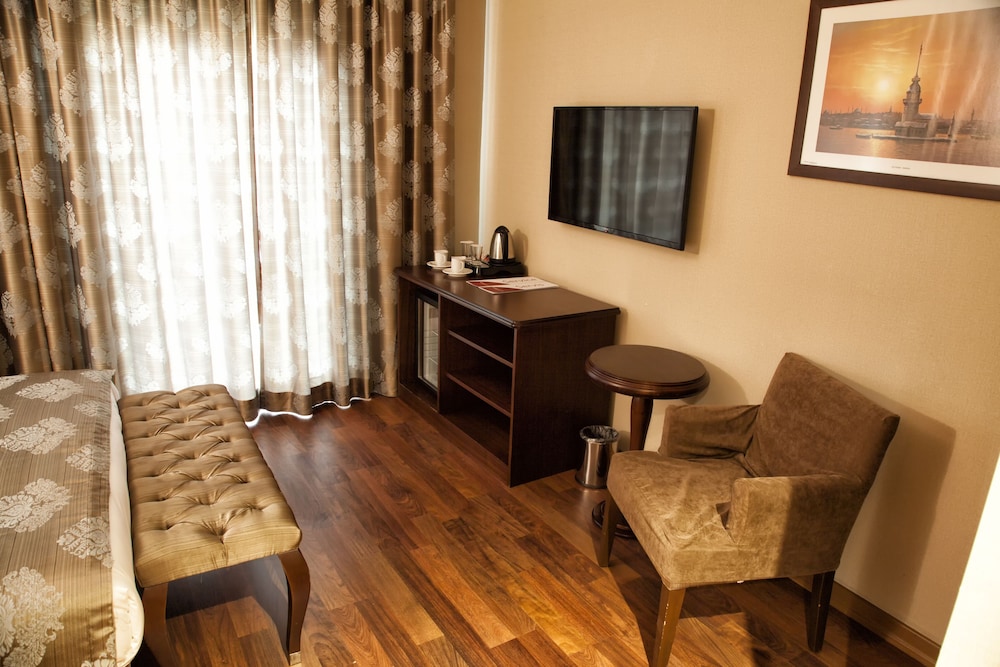 Crestium Taksim Prive & Spa 56/62
