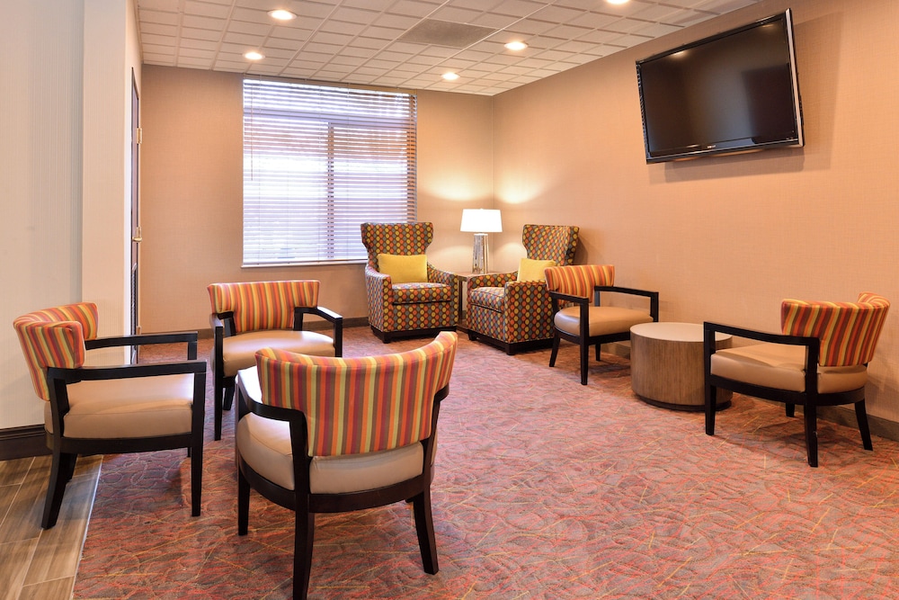 Holiday Inn Express Portland West/hillsboro, An Ihg Hotel 62/73
