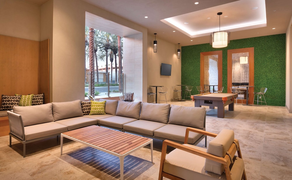 HYATT HOUSE AT ANAHEIM RESORT/CONVENTION CENTER 41/64