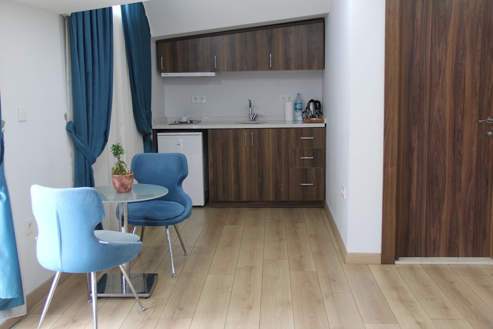Beyzas Suites 6/71