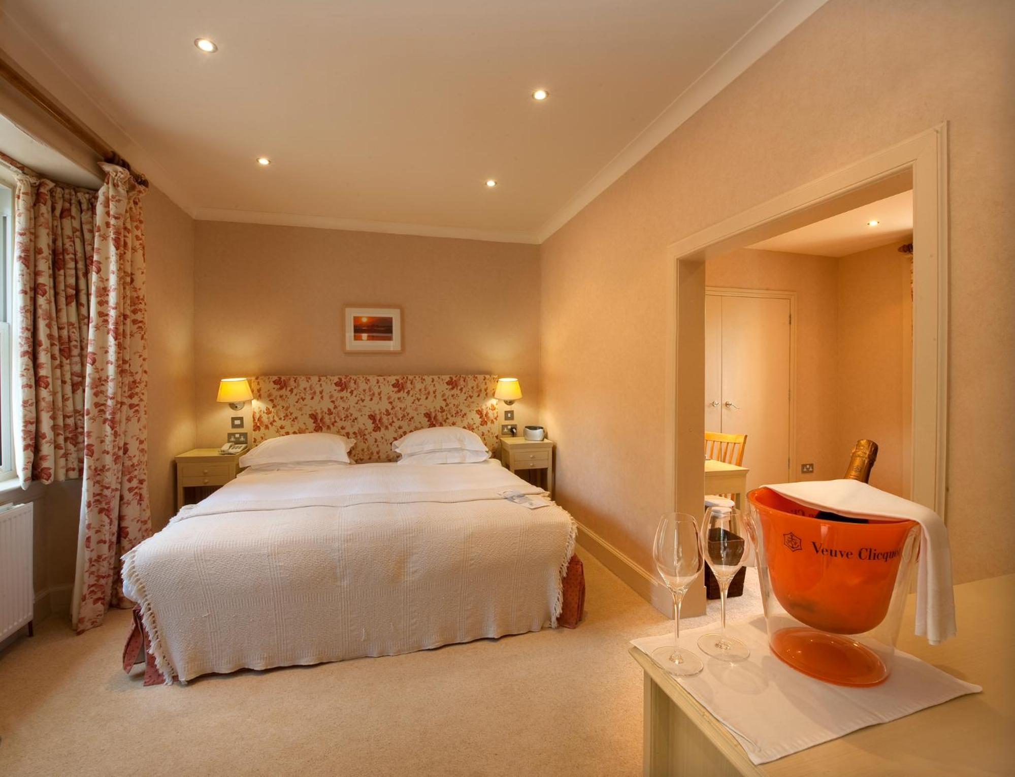 كوخ بغرفتي نوم، Isle of Eriska Hotel 3/4