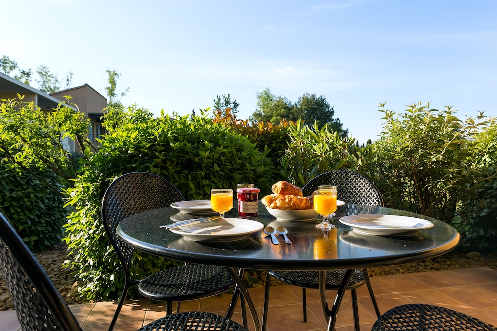Madame Vacances Residence Provence Country Club 46/50