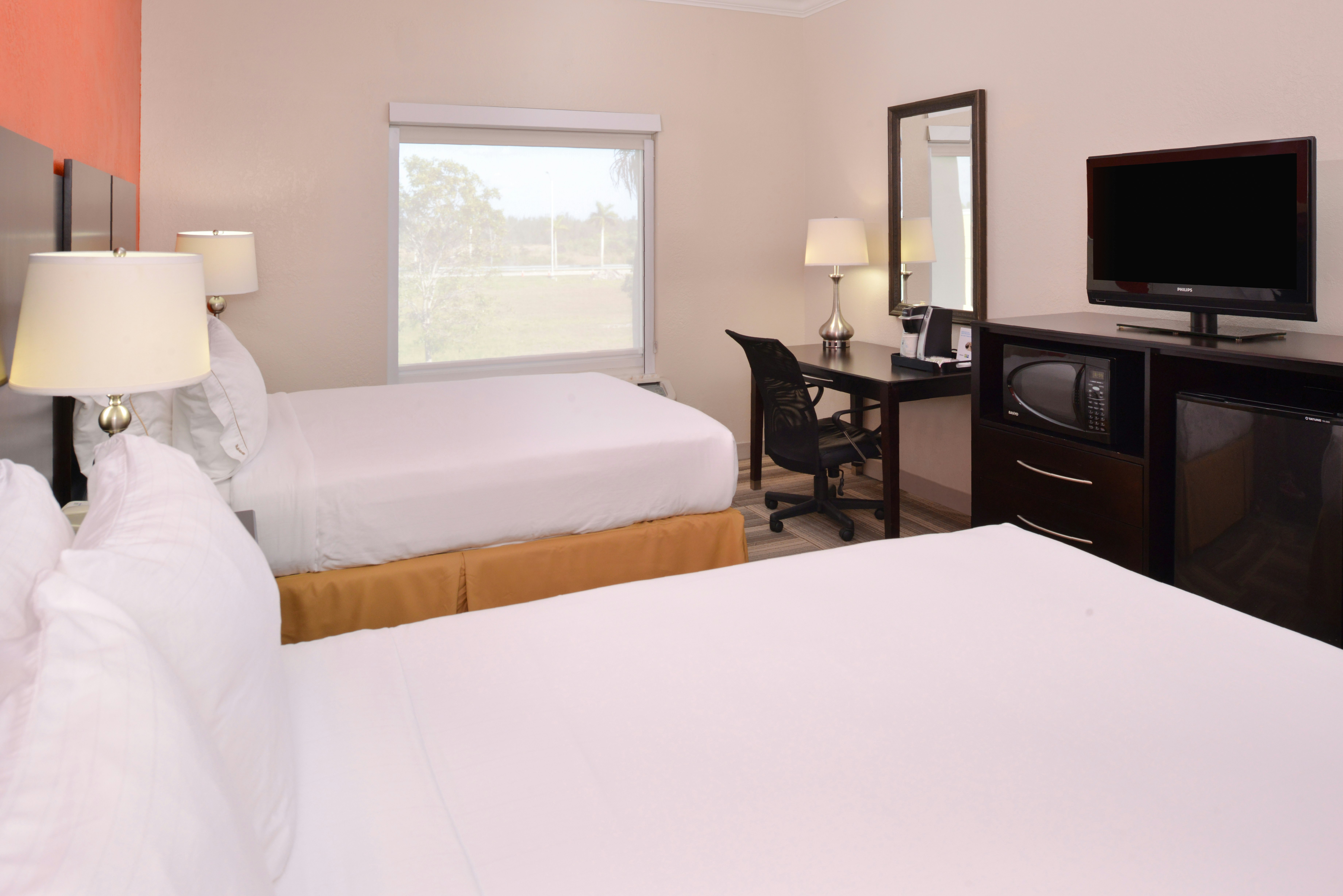 Holiday Inn Express Hotel And Suites Florida City Gateway To Keys 35/70