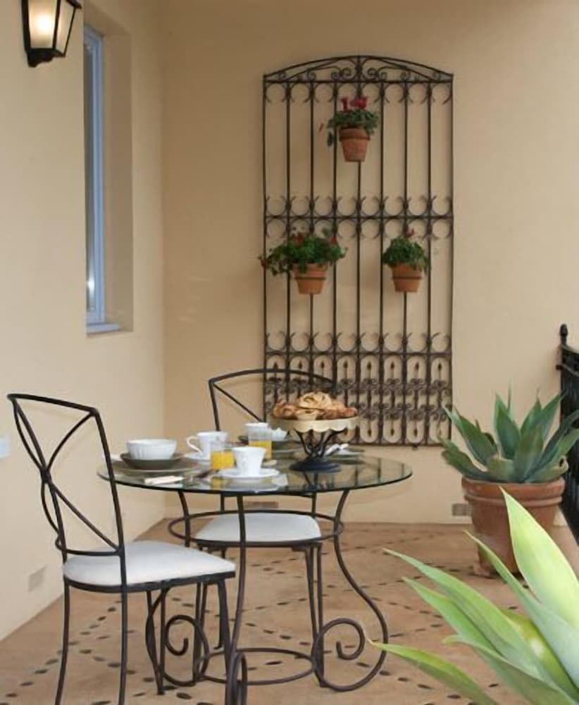 CASA VALERI 18/34