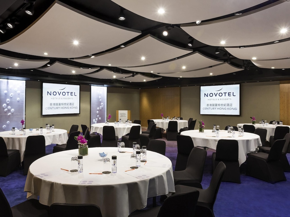 Novotel Century Hong Kong 39/48