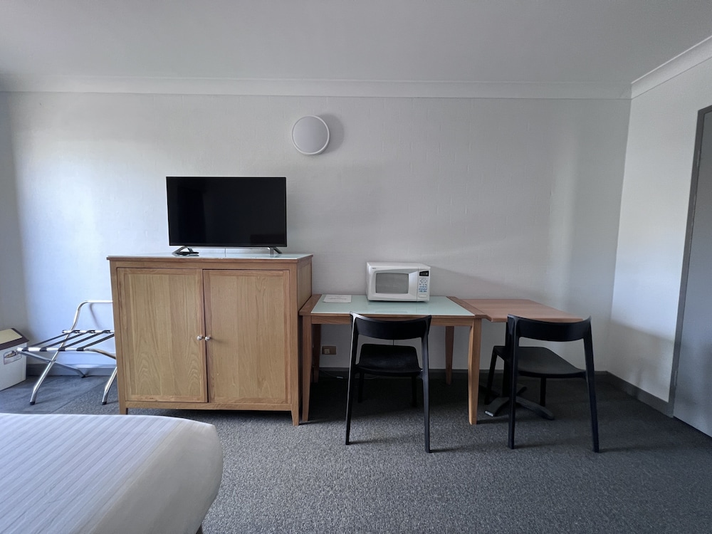 SPA VILLAGE TRAVEL INN 26/41