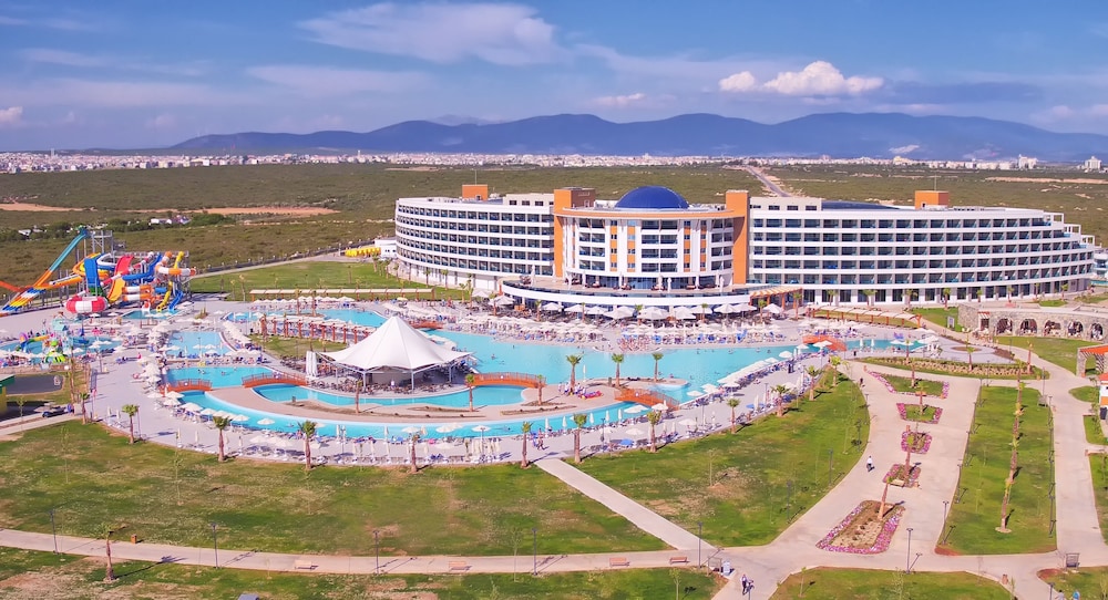 Aquasis De Luxe Resort 19/28