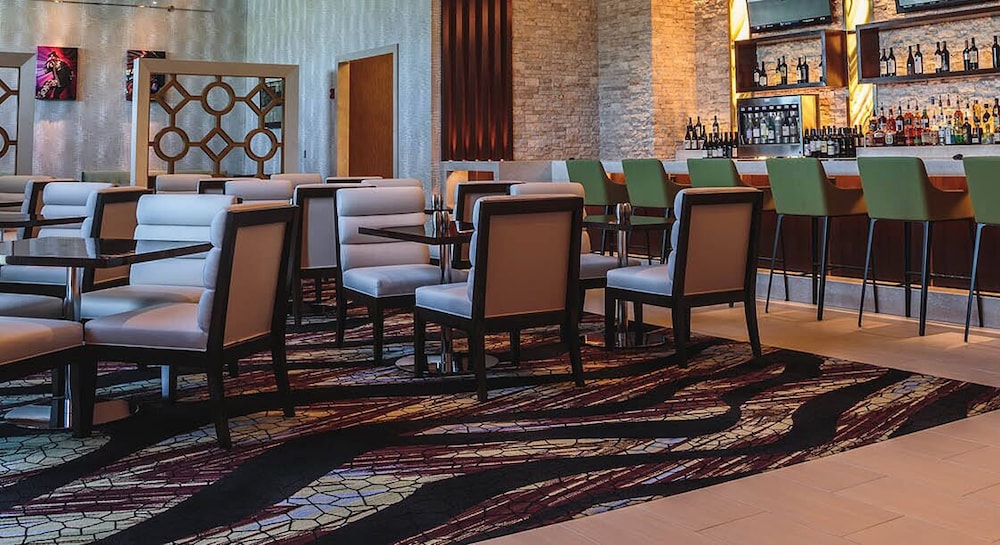 Hard Rock Hotel & Casino Sioux City 49/66