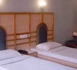BHIMAS DELUXE HOTEL 14/21