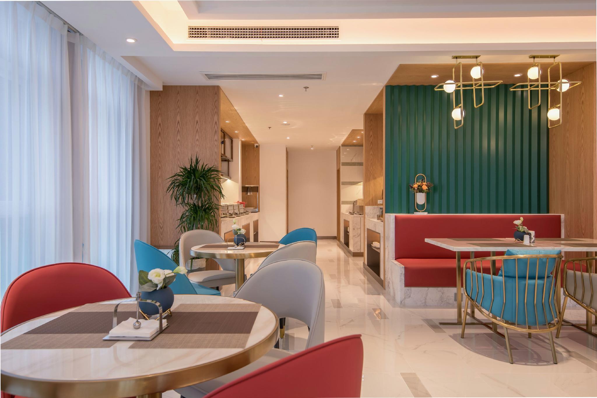 Magnotel Classic (Jiaozuo Yuandai Times Shopping Center) 35/43