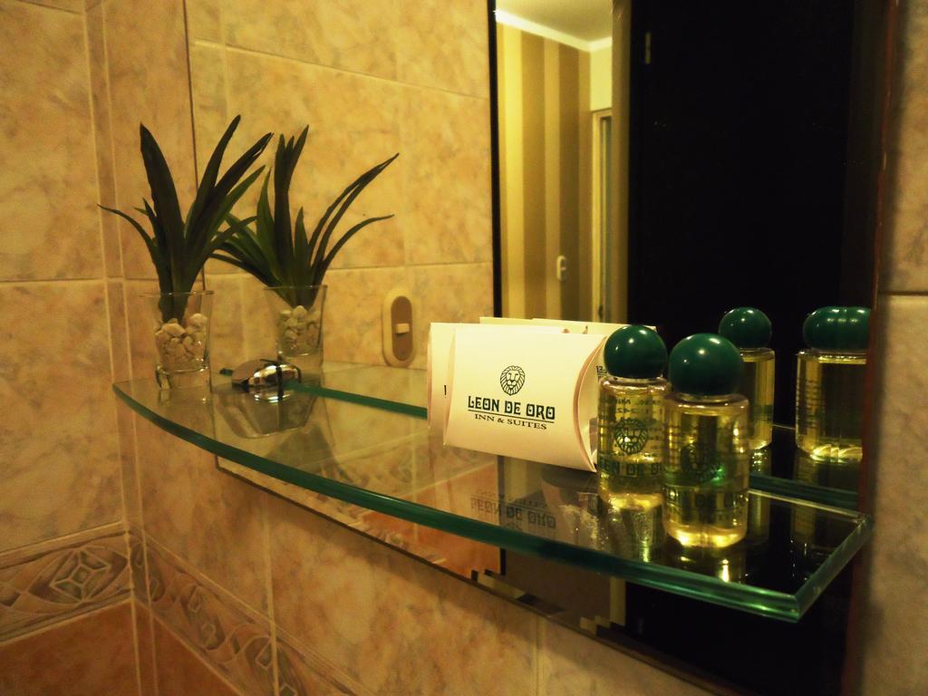 LEON DE ORO INN & SUITES 11/18