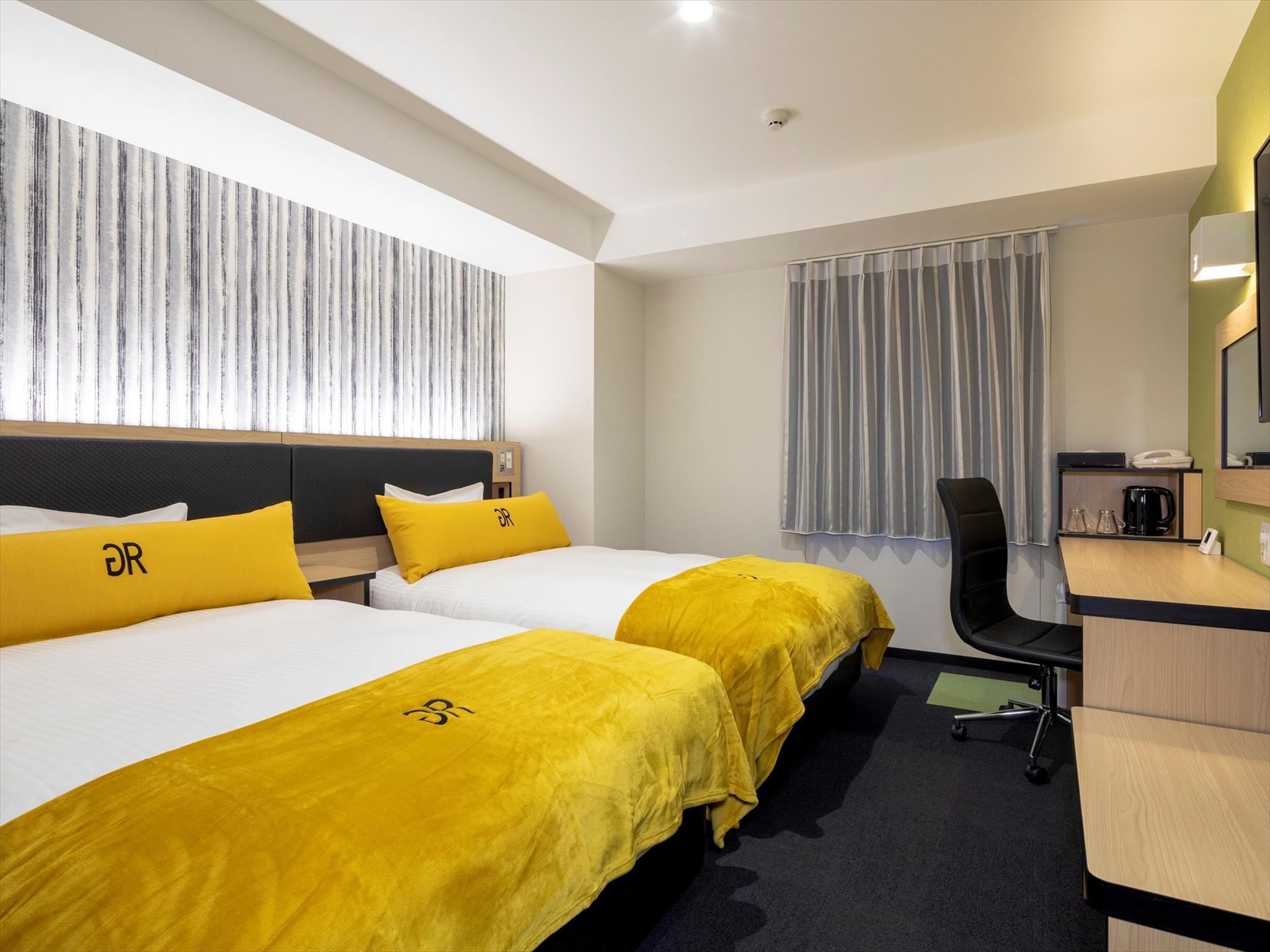 Semi Room, 2 Semi Double Beds