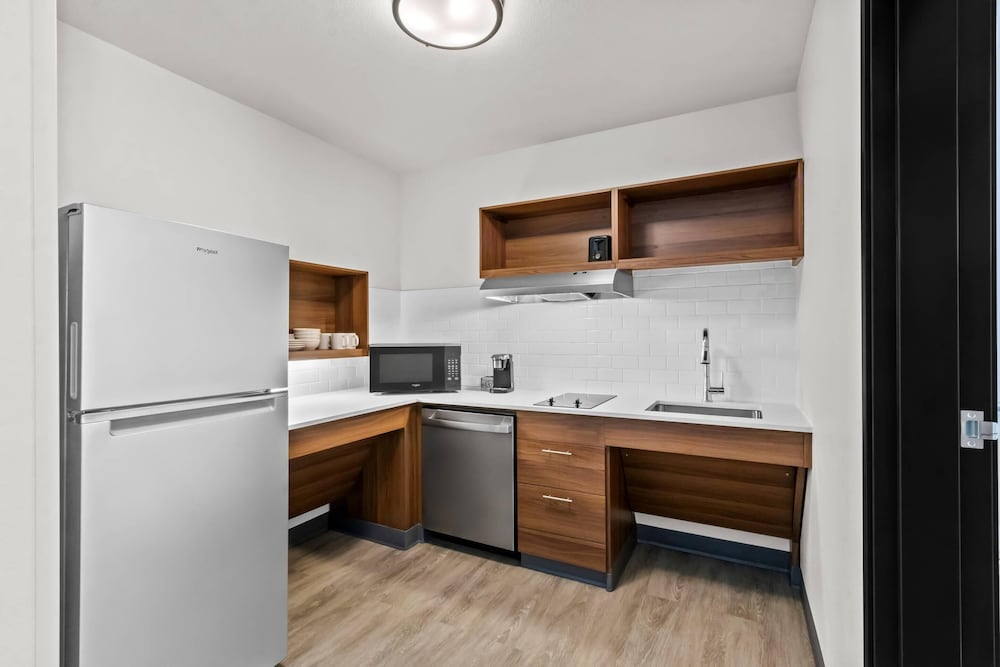 Everhome Suites Chandler Phoenix Fashion Center 19/50