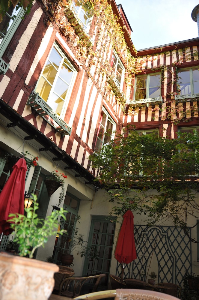 Hôtel Le Vieux Carré 3/44