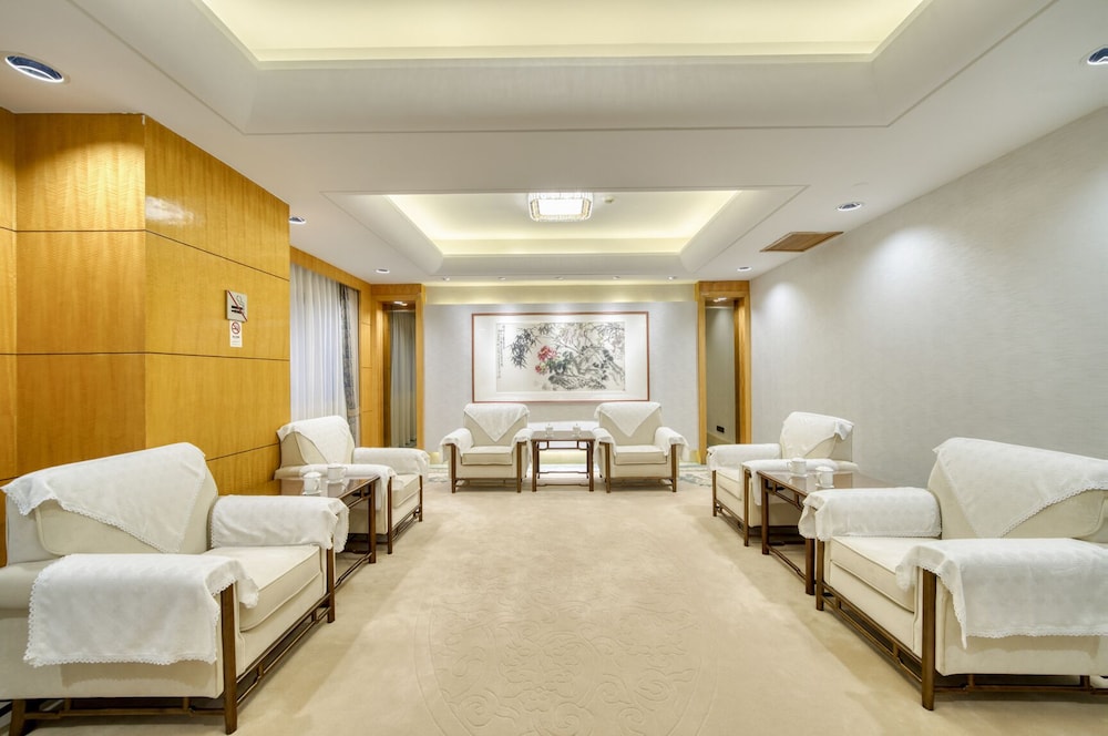 Hangzhou Tower Hotel 33/50