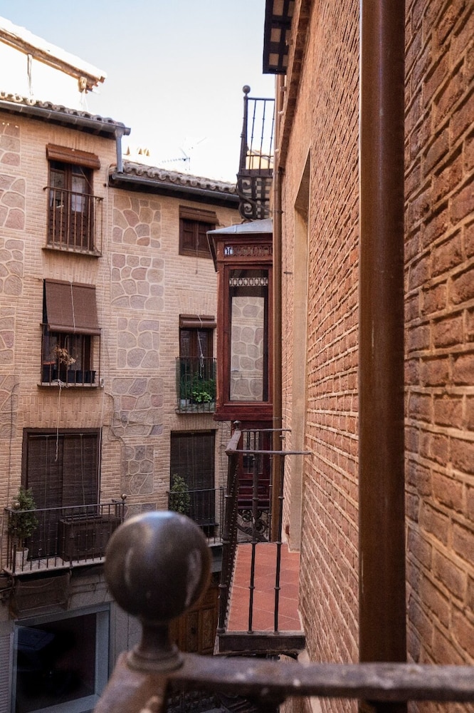 Posada de la Silleria 59/63