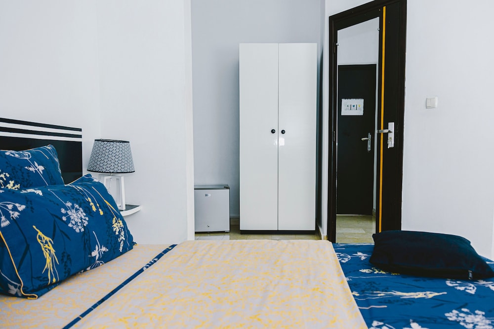 COMFORT, DOUBLE BED