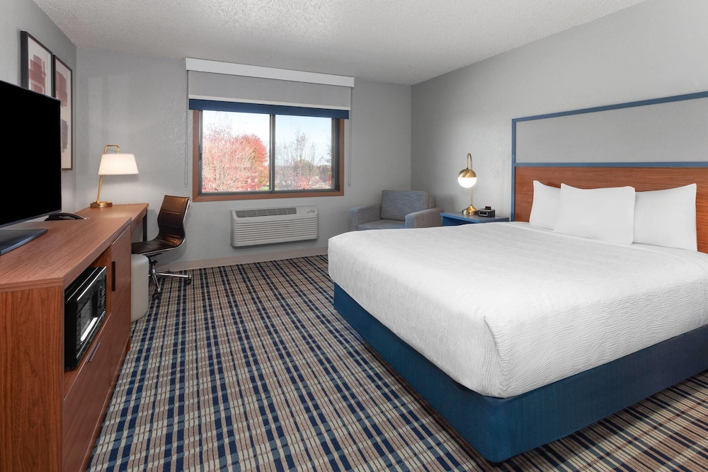 Americinn By Wyndham Plymouth 17/56
