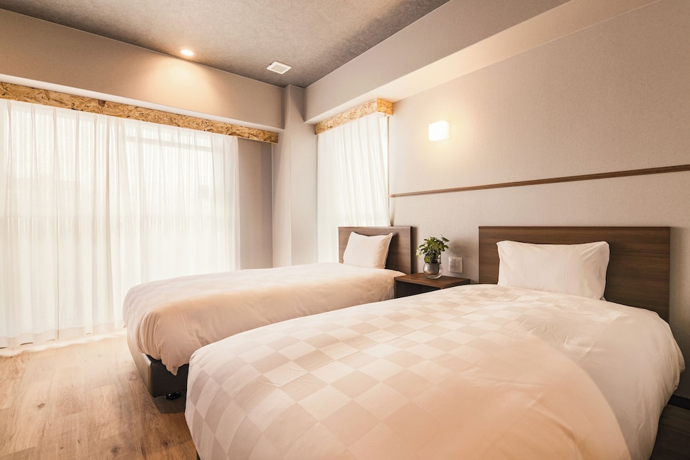 ESSENTIAL, TWIN BEDS