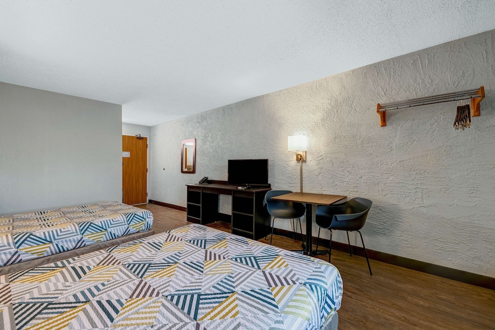 Motel6 Elk Grove Village Il O Hare 26/50