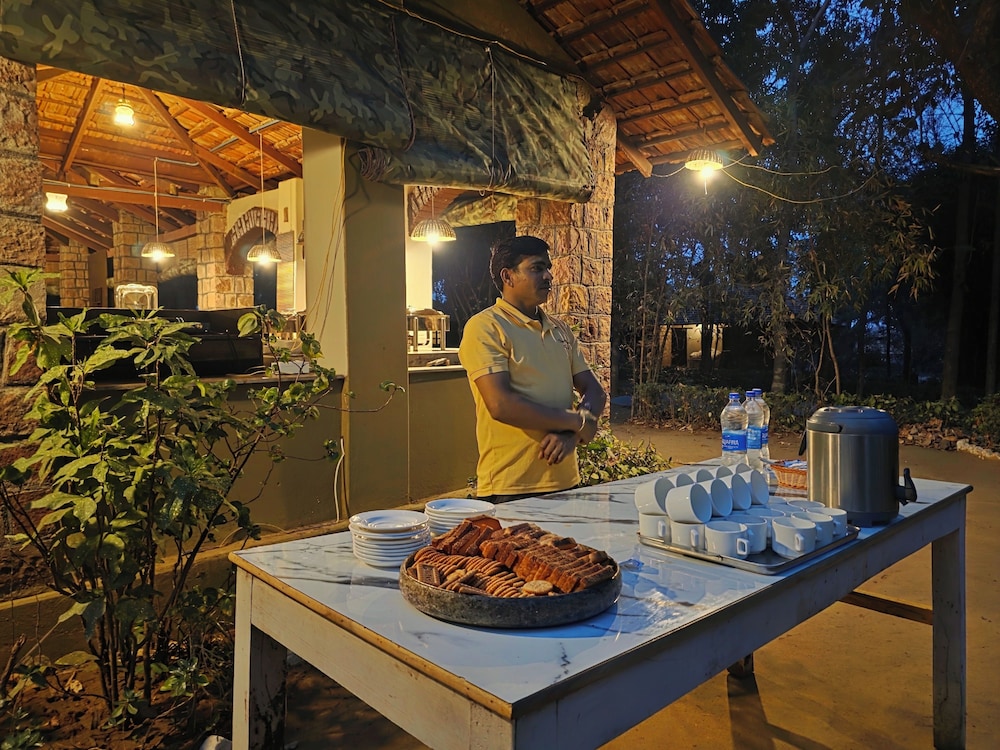 TIGER TRAILS RESORT 32/48