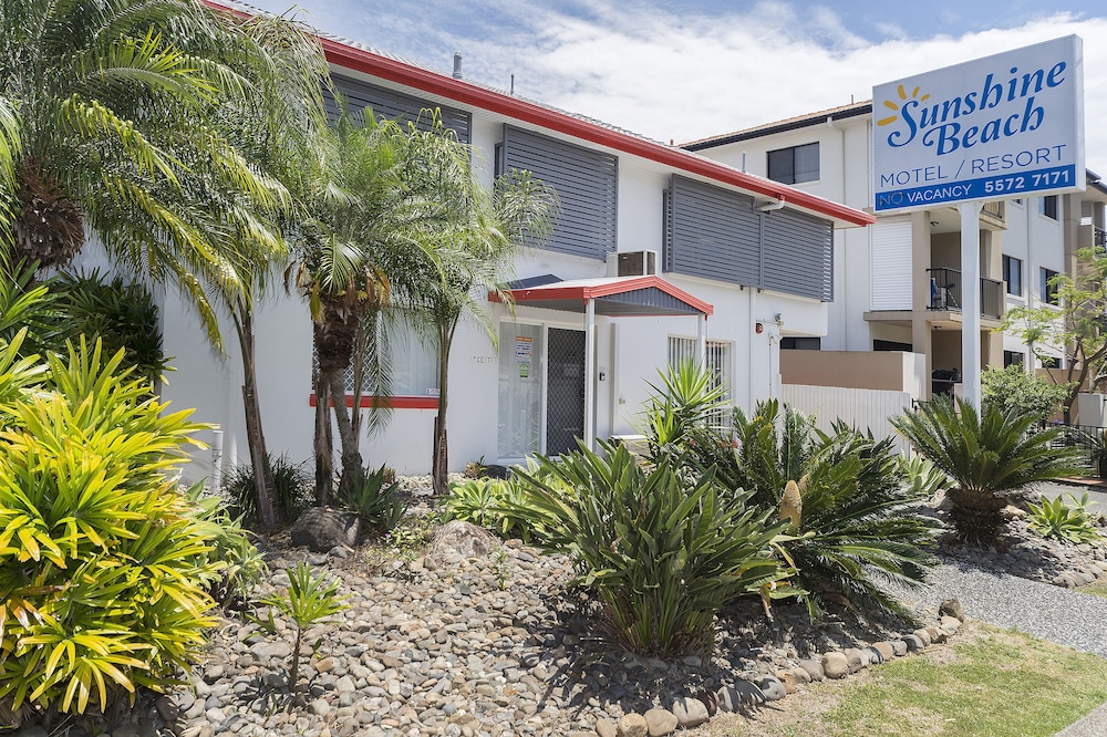 Sunshine Beach Resort 12/16
