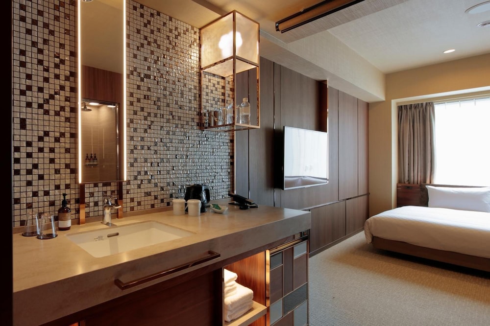 Candeo Hotels Kyoto Karasuma Rokkaku 44/45