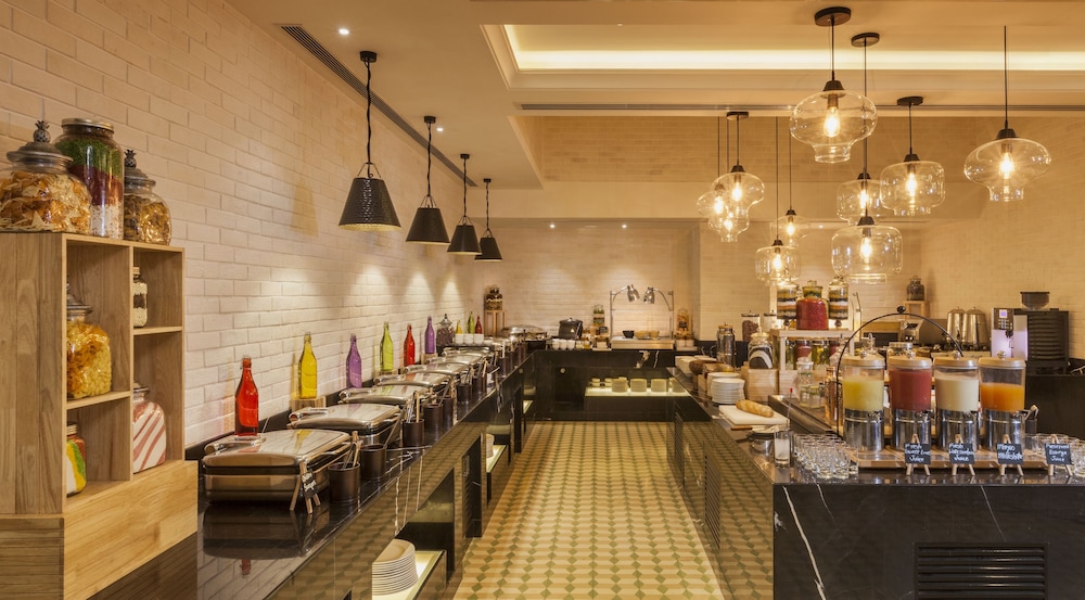 Lemon Tree Premier City Center Pune 43/50