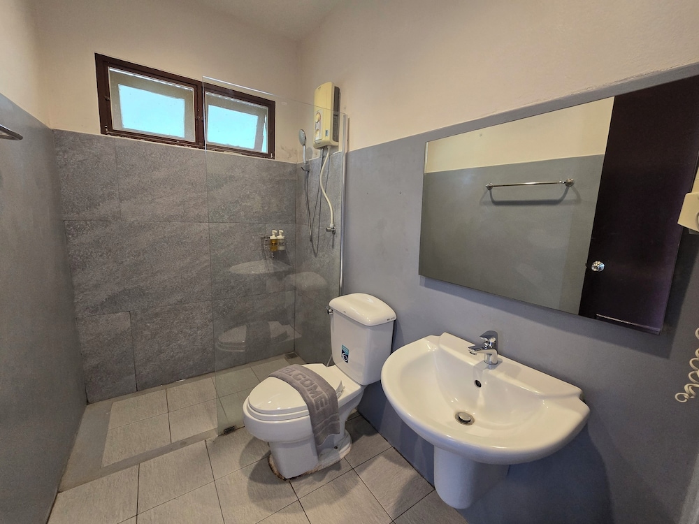 Baan Tai Had Resort and Water Sports 48/50